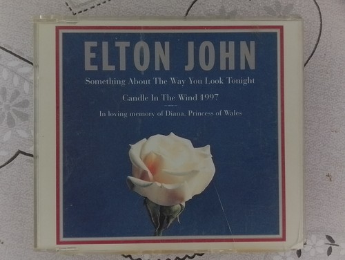 Candle the wind elton john - the,